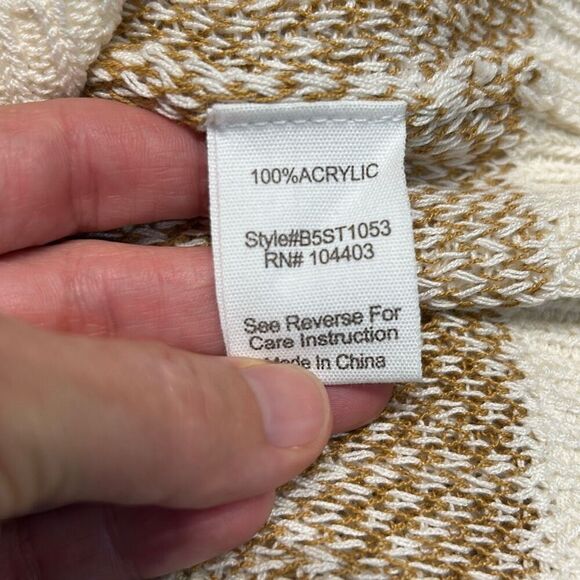 NEW blu pepper Sleeveless Sweater Vest Floral Pattern Sz Large Knit Beige Tan - Picture 4 of 7